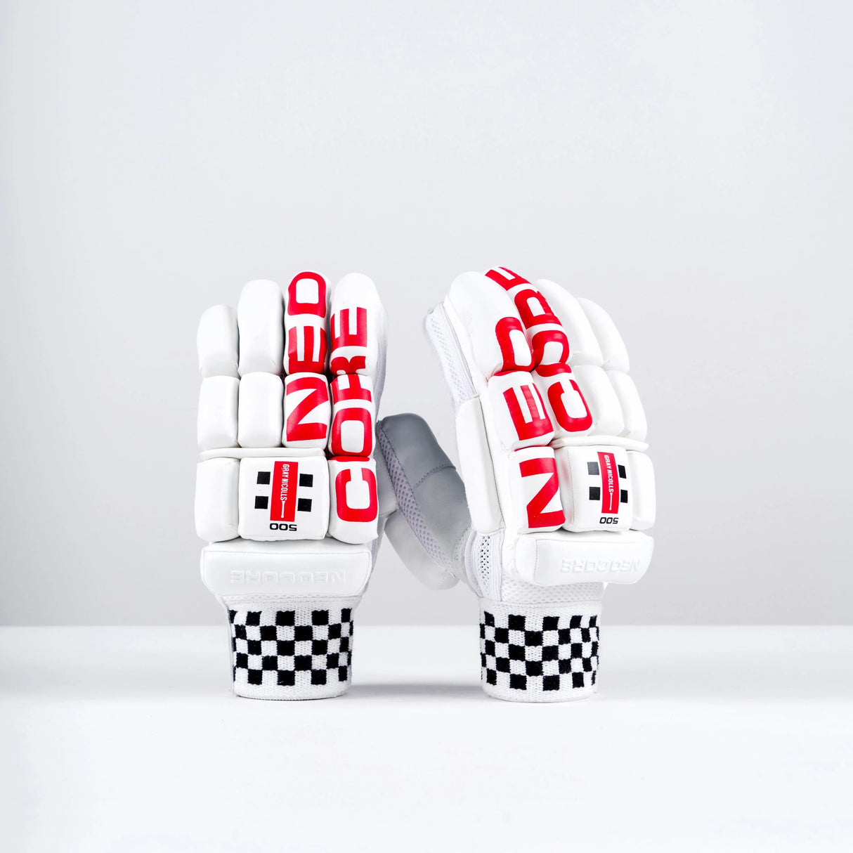 Gray-Nicolls NeoCore 500 Batting Glove