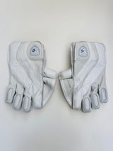 SG Hilite Wicket Keeping Cricket Gloves - All White